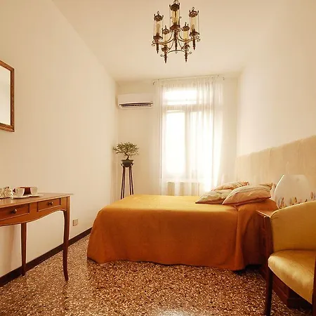 Πανσιόν La Casa Del Mercante Veneziano Βενετία