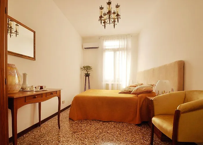 Affittacamere La Casa Del Mercante Veneziano Venezia